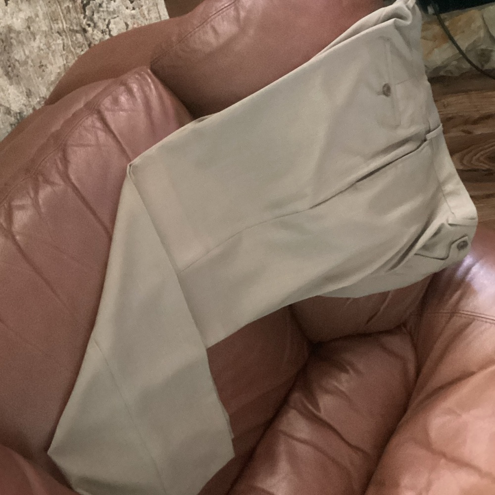 Classic Beige polyester easy care men’s slacks
Flat front.  4 pockets.